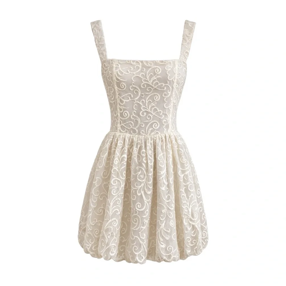 Layered With Love Embroidered Ivory Dress NWT Size L $168 Retail - Picture 2 of 5